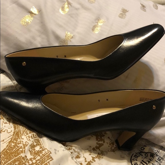 Etienne Aigner Shoes - New Etienne Aigner black leather 2” heel pumps 9 N